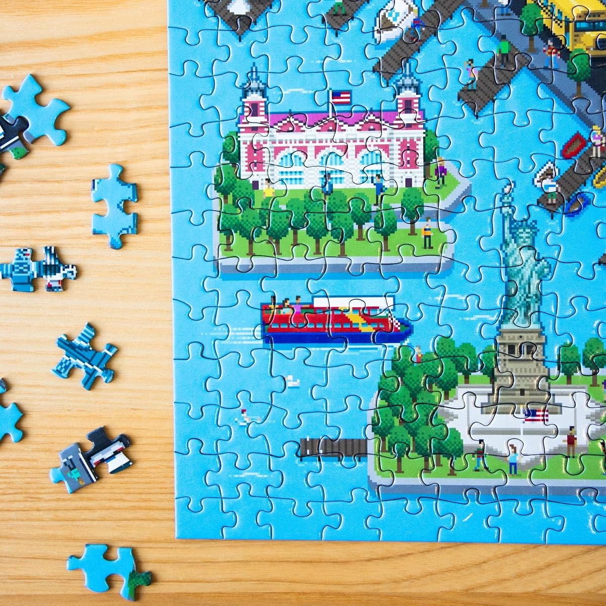 bopster 8-Bit New York Puzzle — 180 Pieces next to its box